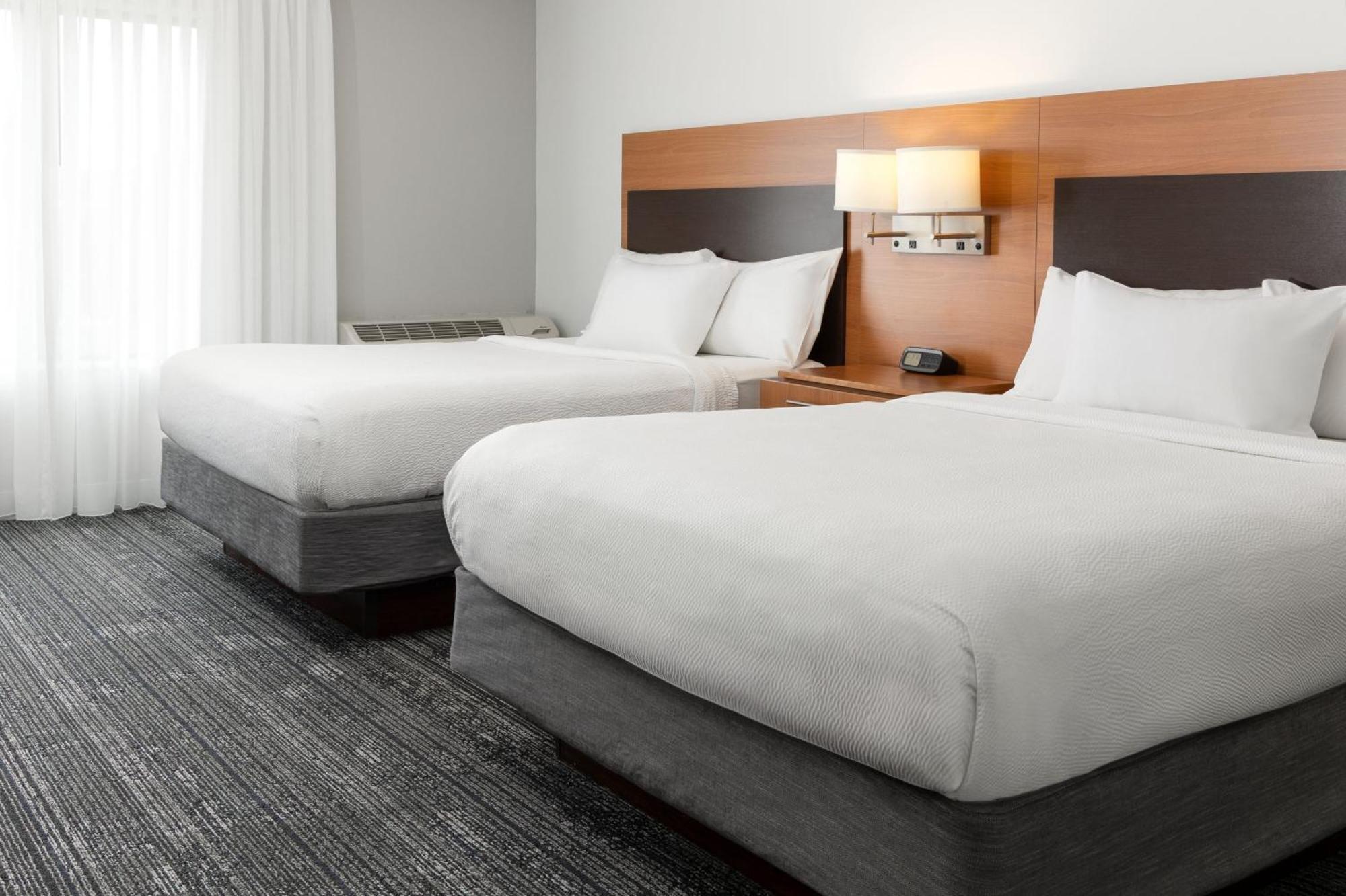Towneplace Suites By Marriott Эри Экстерьер фото